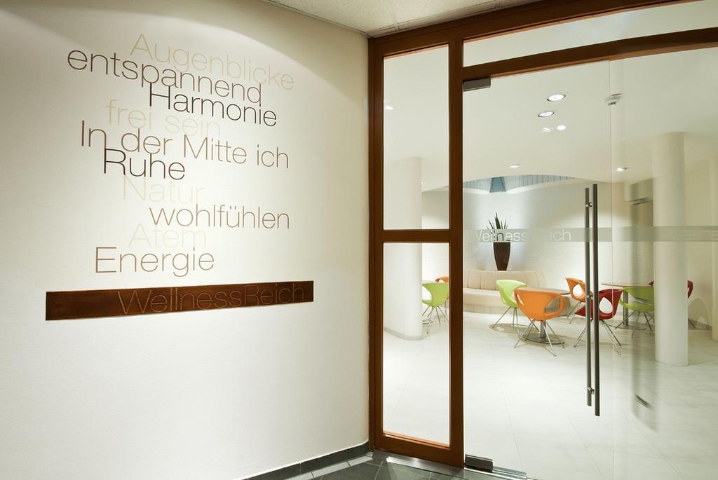 Thermenhotel Stoiser Loipersdorf bei Fuerstenfeld Exterior photo